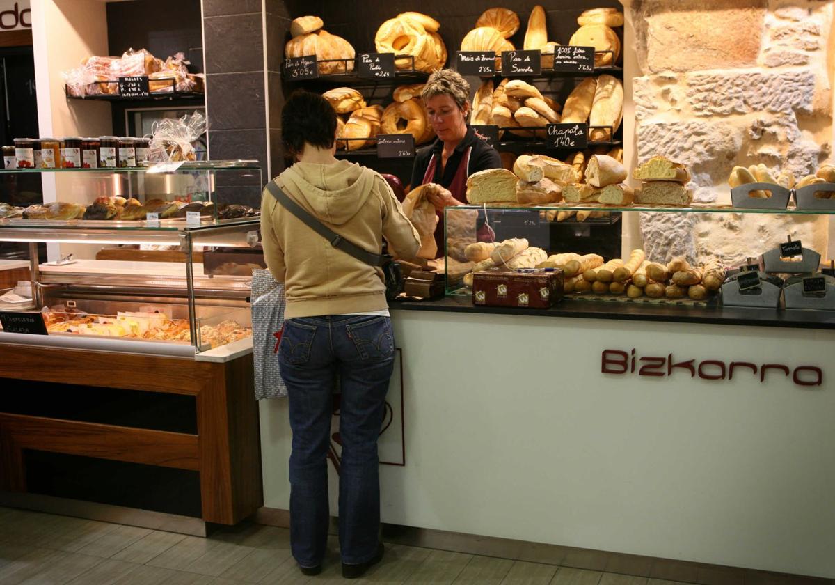 Vista de una tienda de la cadena Bizkarra