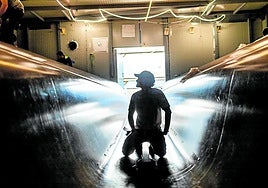 Ferrari no ha facilitado demasiados detalles de su velero, pero ha adelantado que será un monocasco.