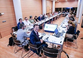 Imagen de la última reunión del Pacto de Salud, el pasado 11 de junio.