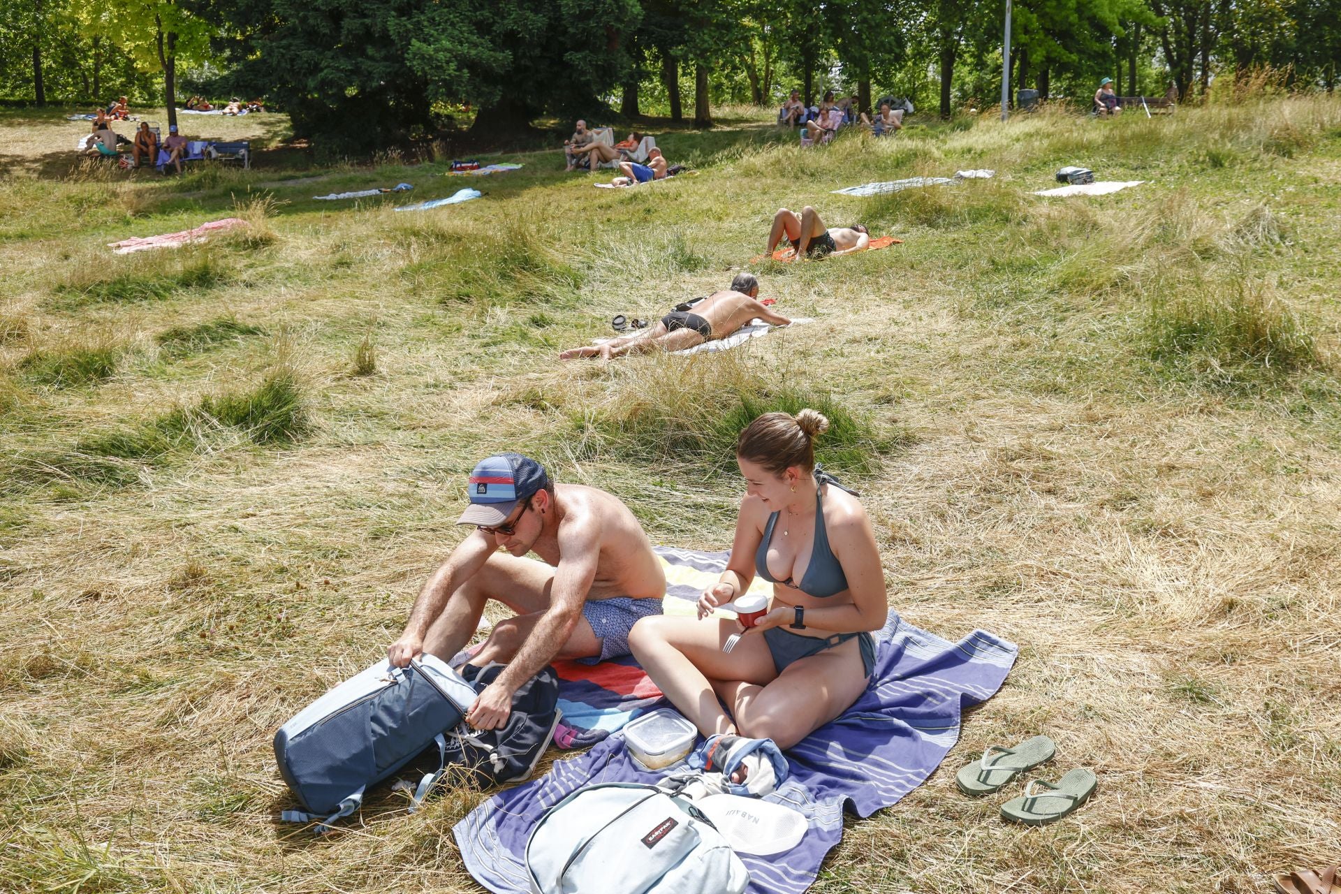 Las imágenes de la calurosa jornada en Vitoria