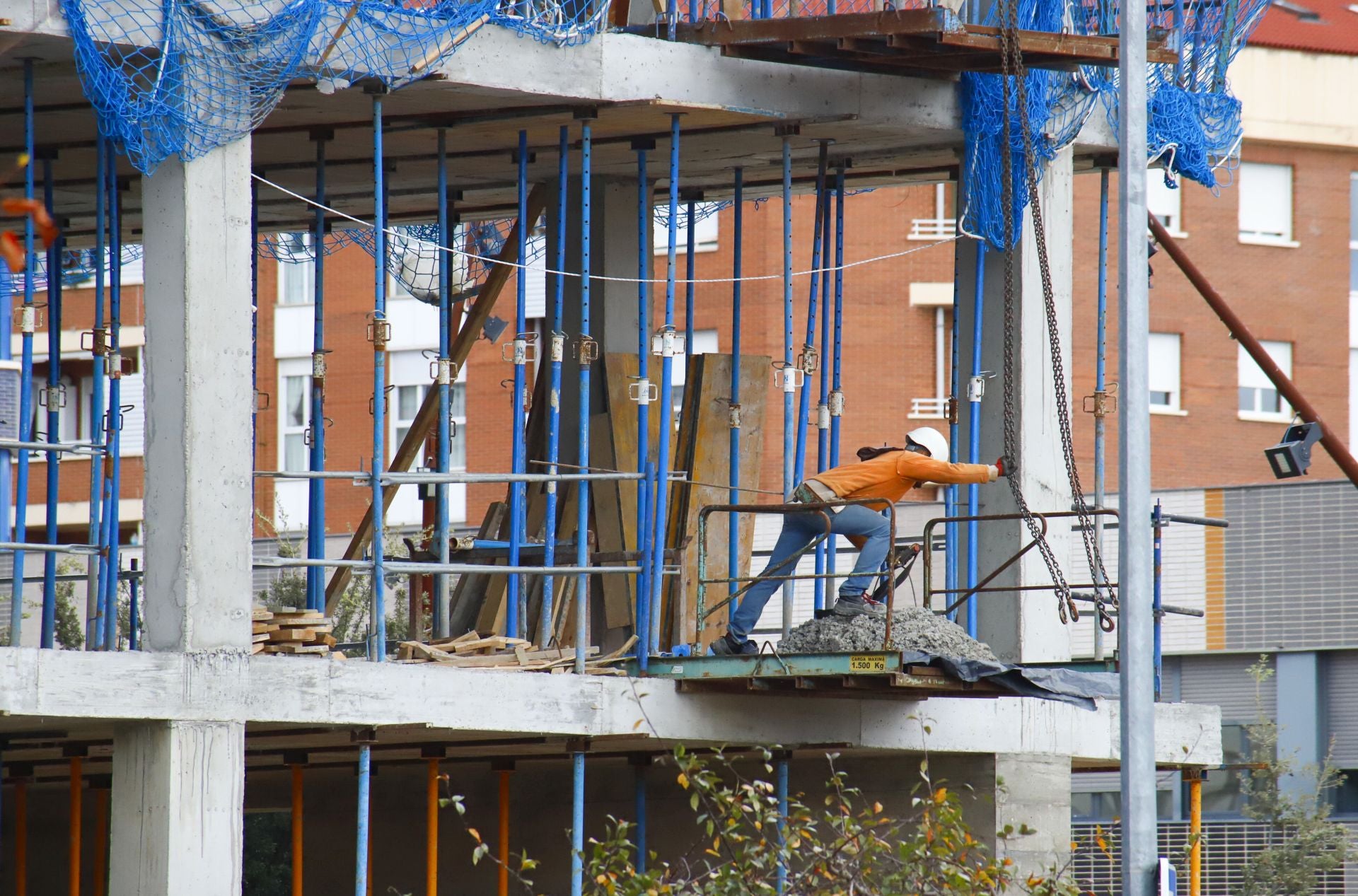 El área de la construcción registró 9 fallecidos en Euskadi por accidentes y enfermedades laborales el año pasado.