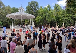 El festival Jazz & Swing celebra diferentes encuentros al aire libre para los aficionados a la música y el baile.