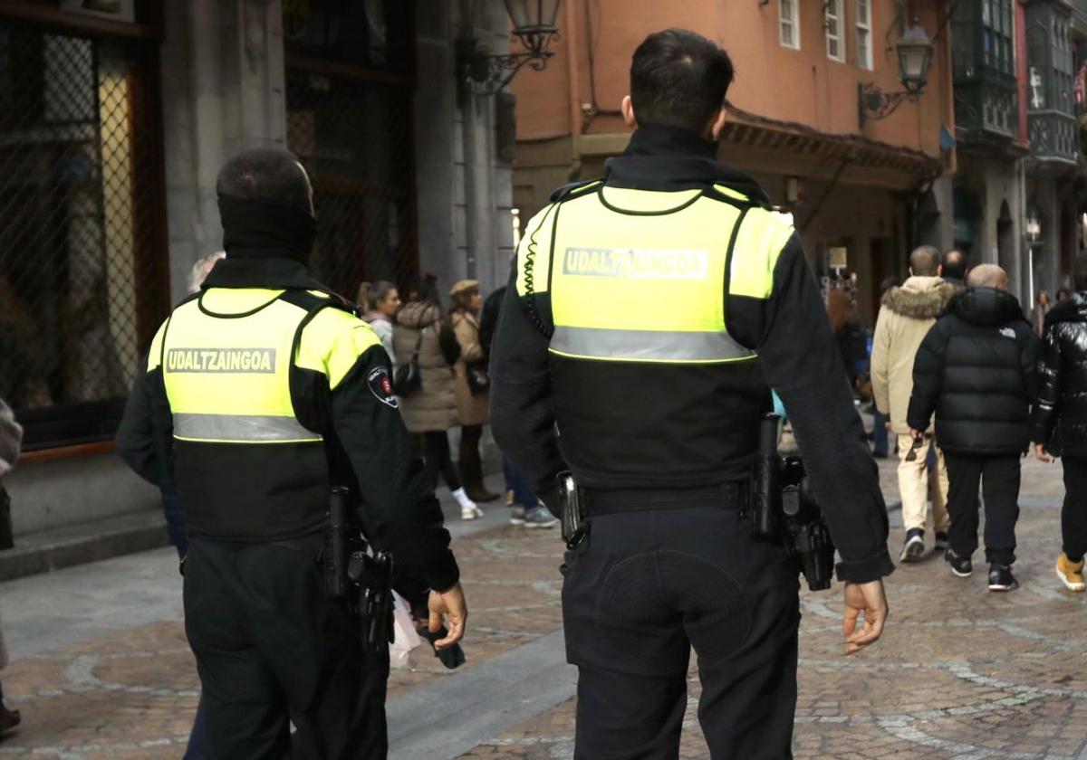 Detienen a un joven por agresión sexual a una chica en un piso en Bilbao