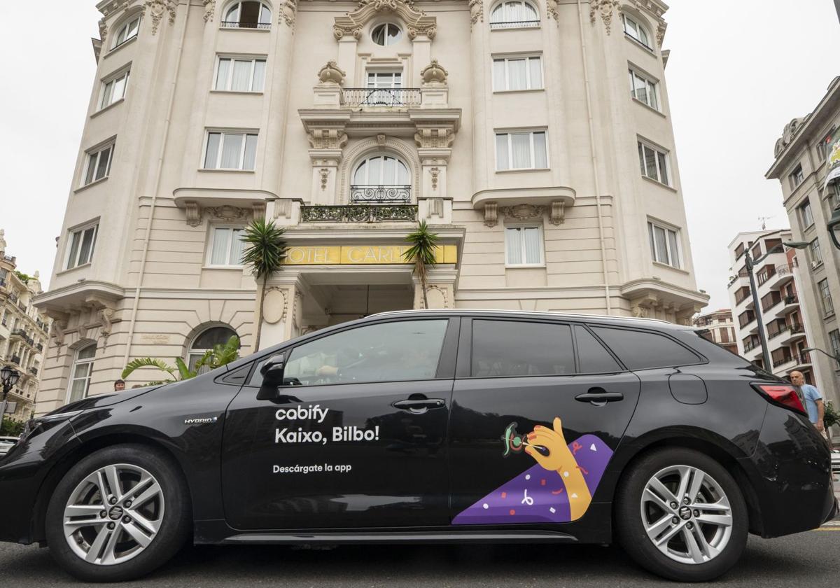 EL CORREO viaja en el primer Cabify de Bilbao: 30 euros más barato que Uber para ir al aeropuerto desde Moyua