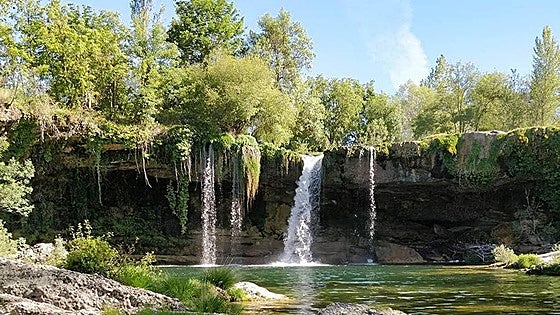 Una cascada de cuento al norte de Burgos