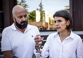 La consejera Nerea Melgosa junto al viceconsejero Xabier Legarreta.