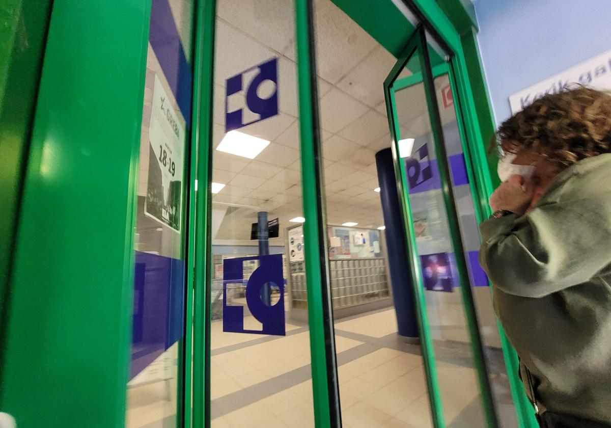 Osakidetza tendrá listo este mes su registro de médicos objetores al aborto