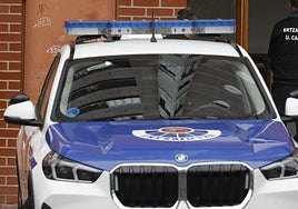 Retiene y abusa de una técnica de instalación de alarmas en Vitoria