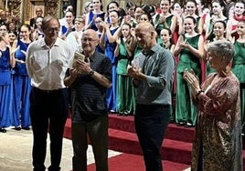 Busto recibe el premio