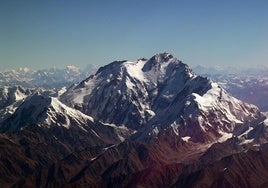 Mendi-dantzak hasi dira Pakistanen