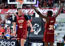 El Baskonia se lanza a por Rodions Kurucs, ala-pívot del UCAM Murcia