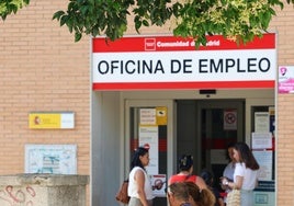 El trámite obligatorio para cobrar a futuro el subsidio de mayores de 52 años del SEPE si aún no tienes la edad