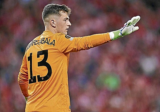 Agirrezabala fue el portero titular de la Europa League el curso pasado, incluida la semifinal ante el Manchester United.