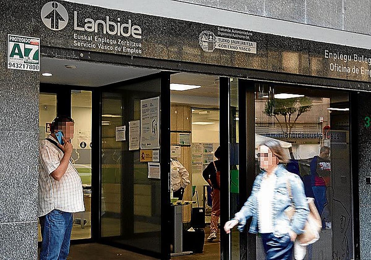 Siete de cada diez jóvenes vascos están satisfechos con su situación laboral