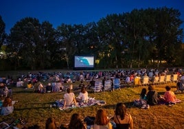 Vitoria se llena este verano de cine al aire libre