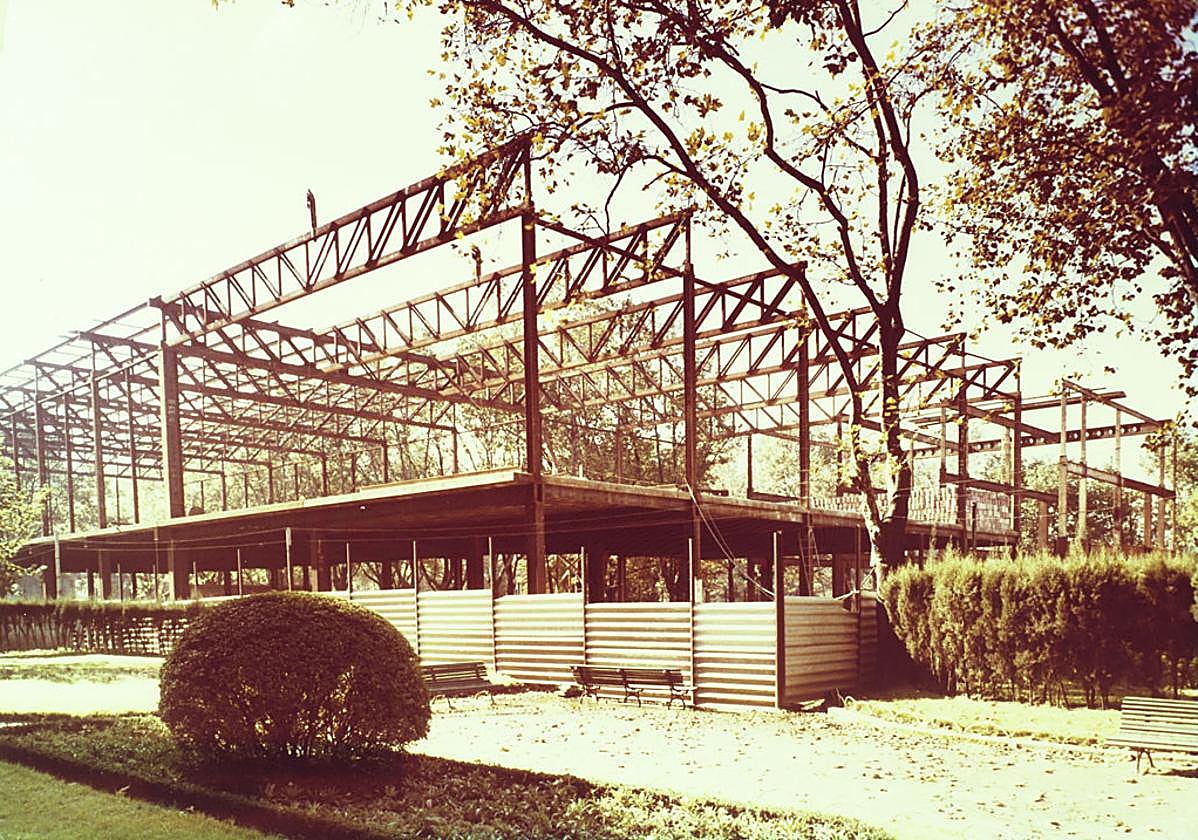 Construcción del edificio 'moderno' del Museo de Bellas Artes, inaugurado en 1970.