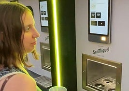 Una máquina expendedora de cerveza en el Bilbao BBK Live, la novedad más llamativa para los amantes de la birra