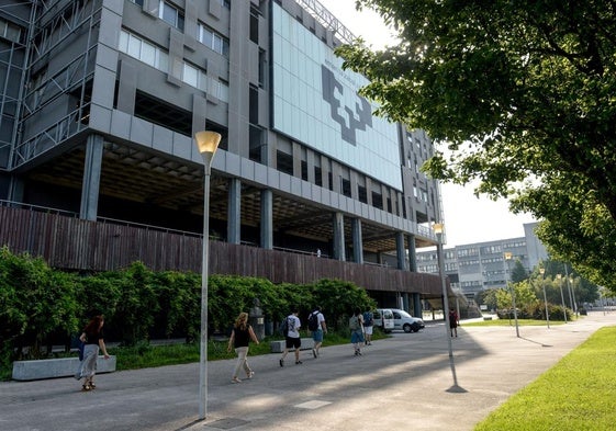 Vista de la biblioteca del campus de Leioa.