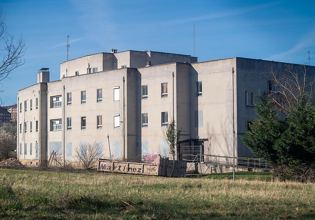 El edificio, que tendrá 350, se encuentra en obras.