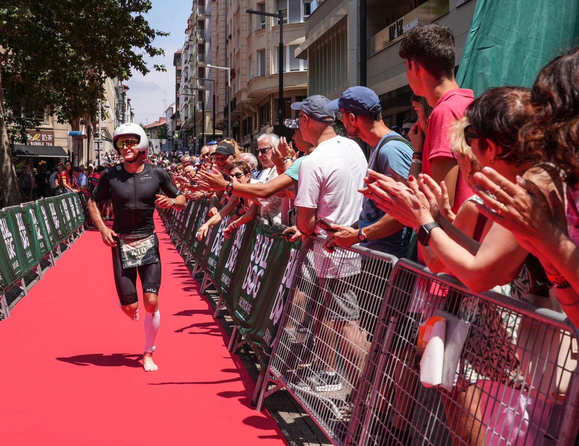 Las imágenes del Ironman de Vitoria 2025