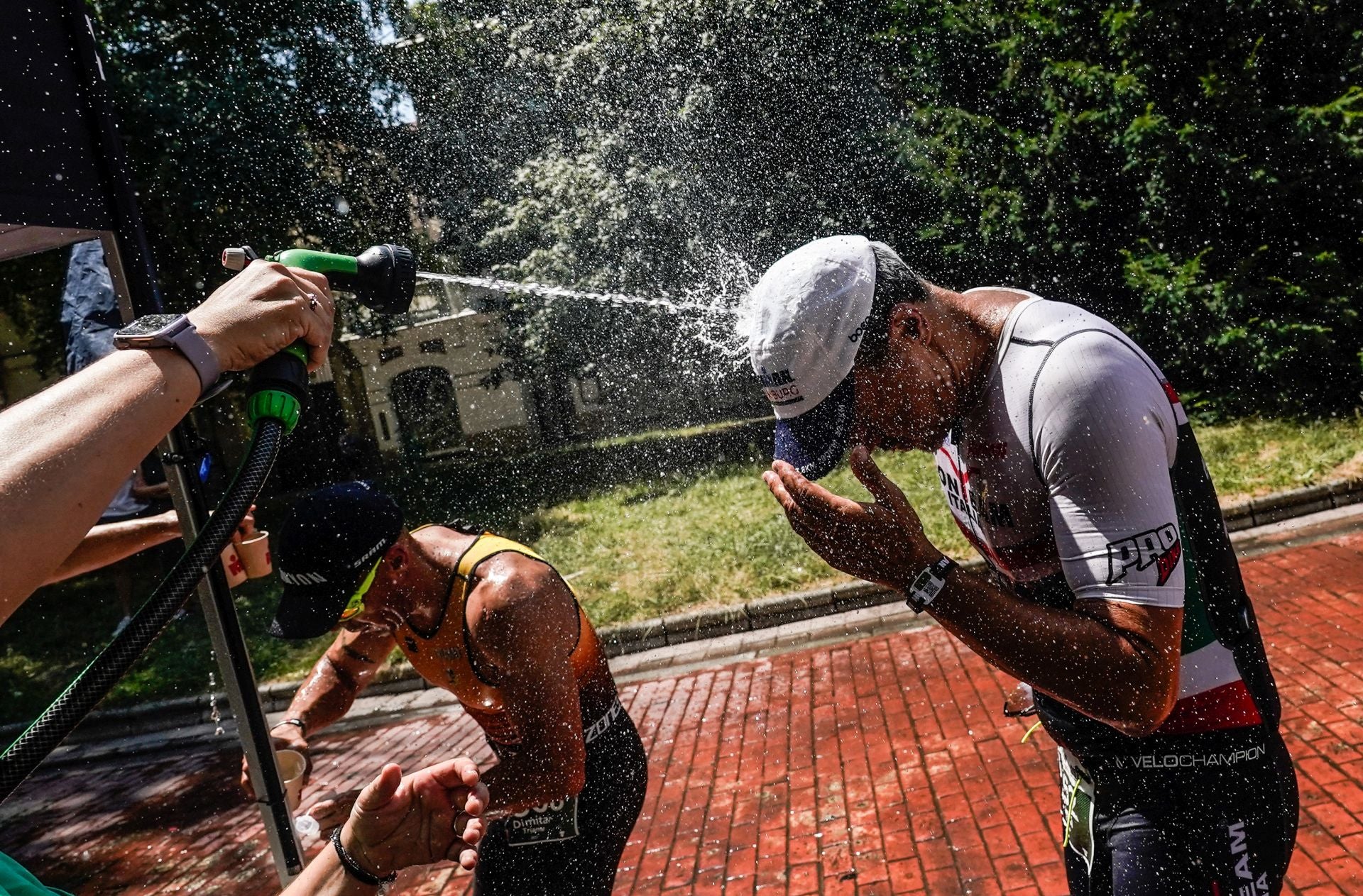 Las imágenes del Ironman de Vitoria 2025