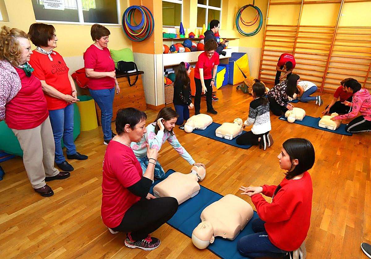 Curso de reanimacion en Miranda de Ebro, dentro del program Miranda Crece.