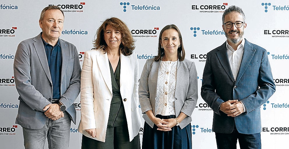 Jon Aiartza, Mercedes Jiménez, Ane Fullaondo y Gontzal Tamayo.