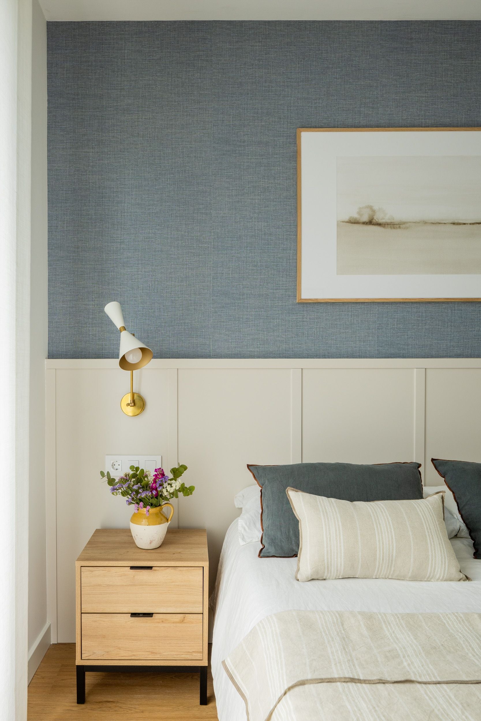 De Bilbao a la costa: un hogar luminoso y marinero en Sopela para una familia con dos hijas adolescentes