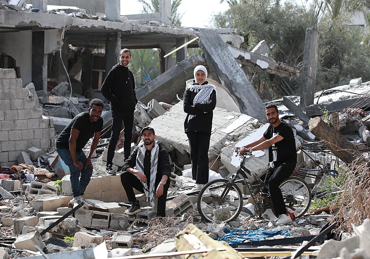 Llevan la responsabilidad de ser la voz de Palestina «con orgullo».