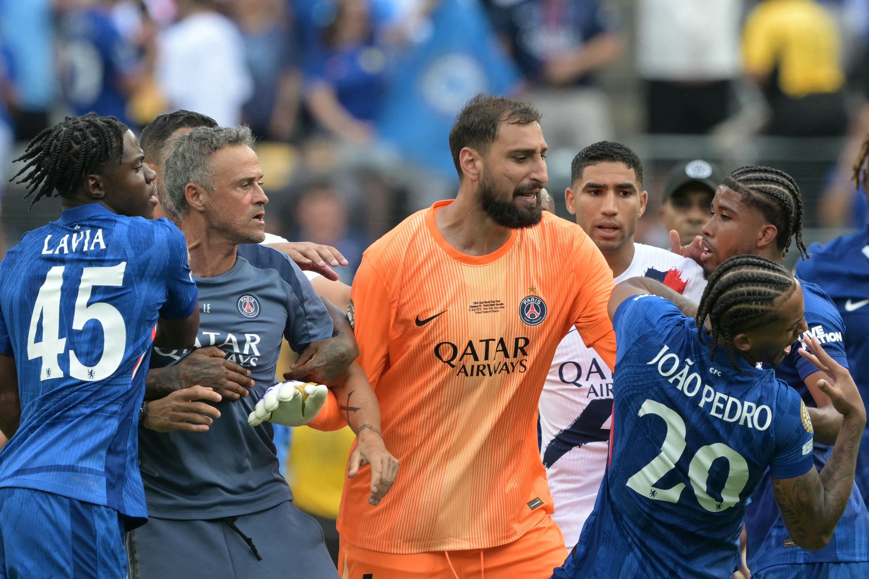 La agresión de Luis Enrique a Joao Pedro en la final del Mundial de Clubes