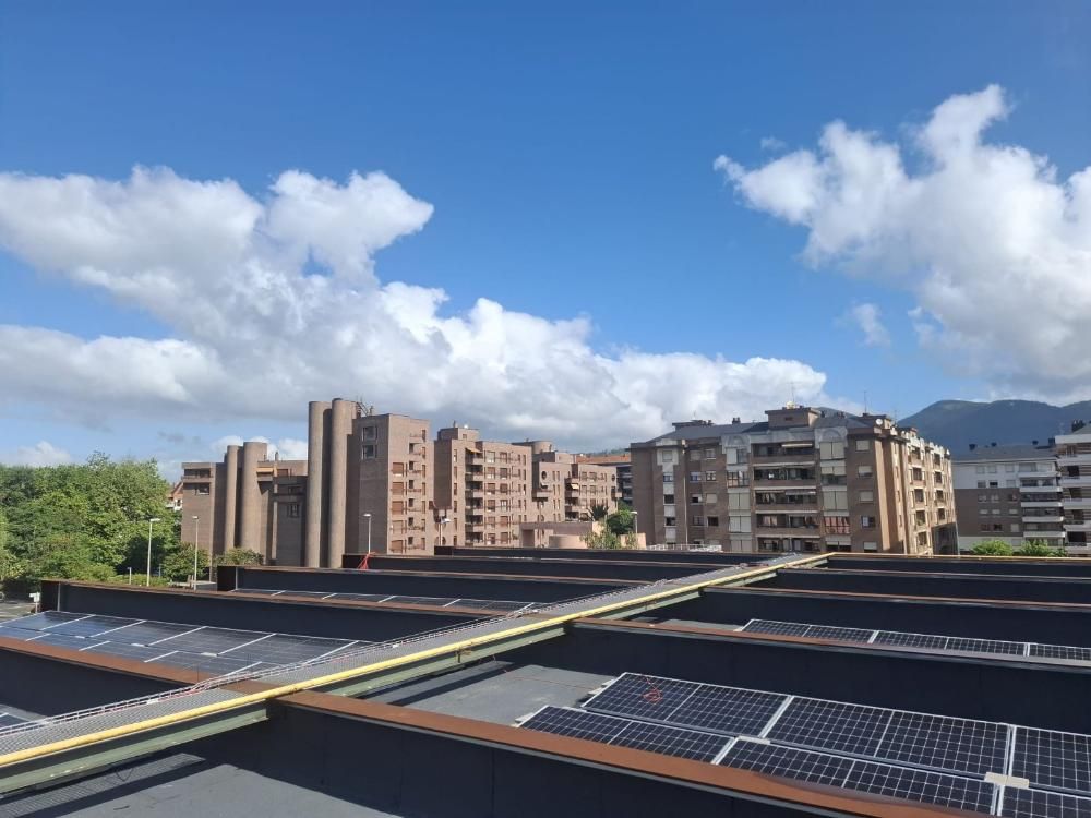 La colocación de la nueva tela asfáltica asegurará la durabilidad y funcionalidad de la estructura a largo plazo