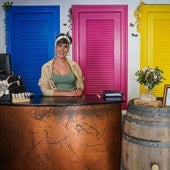 La tienda diferente de Sestao donde compras a granel, aprendes a pintar y Amaia te restaura un mueble