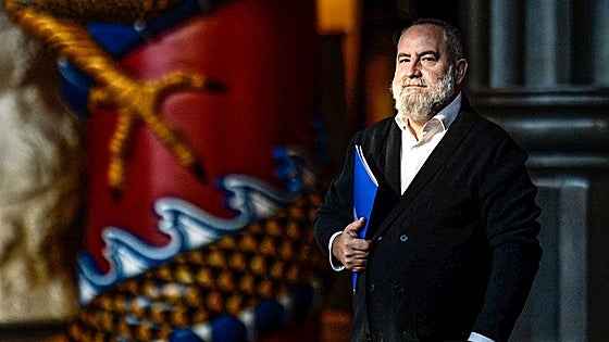 Fernando Pérez sopesa aceptar la dirección del Teatro Barakaldo tras ganar el concurso