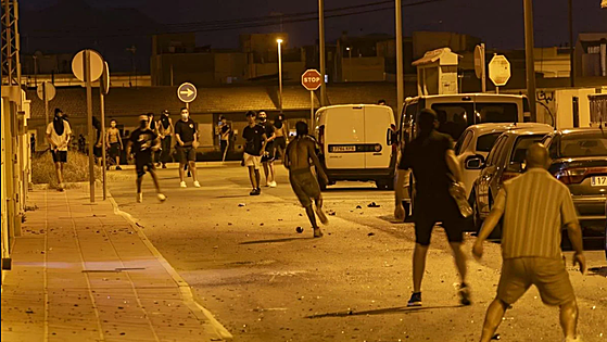 Detenido un líder de Deport Them Now, el grupo supremacista xenófobo que incita a la «cacería» del inmigrante en Torre Pacheco