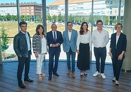 José Manuel Carvalho Araújo, Amaia Barredo, Ramiro González, Joxe Mari Aizega, Maider Etxebarria, Raúl García y Elisa Ucar.