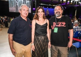 Mikel Añua, Maider Etxebarria e Íñigo Zárate