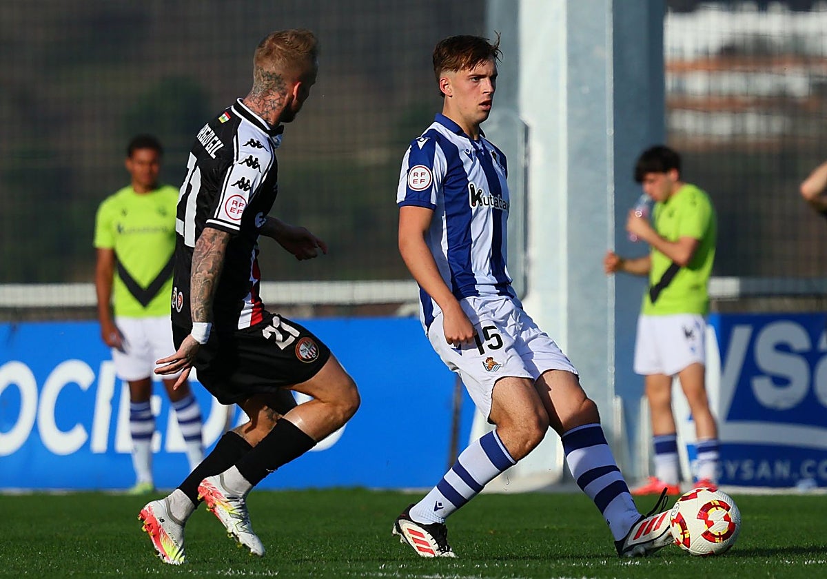 Iker Ropero llega al Barakaldo cedido desde la Real Sociedad.