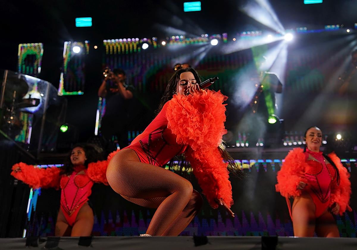 Las mejores imágenes del show de la orquesta Vulkano en Santurtzi