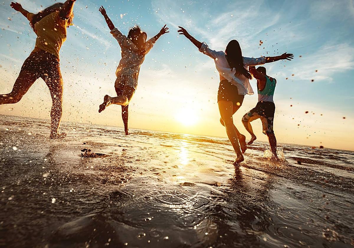 Miriam Tirado: «No debemos temer que se inicien en las relaciones, sino enseñarles a diferenciar las sanas de las tóxicas»