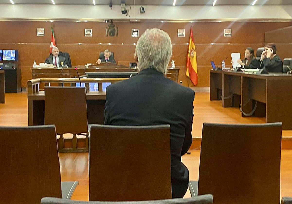 El ya condenado en firme, durante el juicio celebrado hace un año en la Audiencia Provincial de Álava.