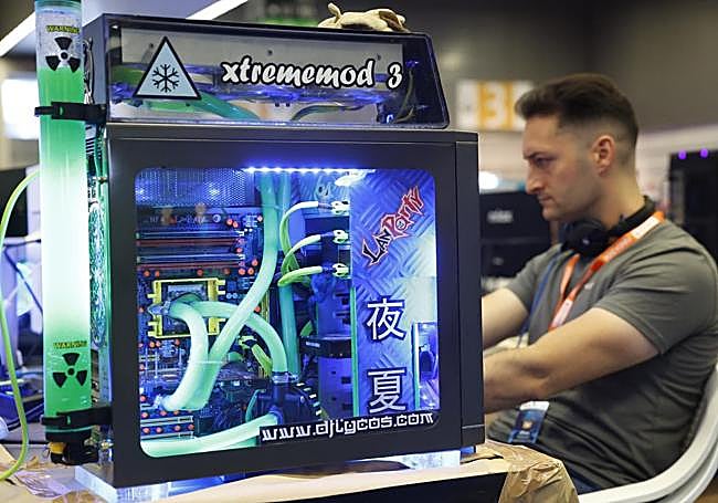 El ordenador de uno de los participantes.