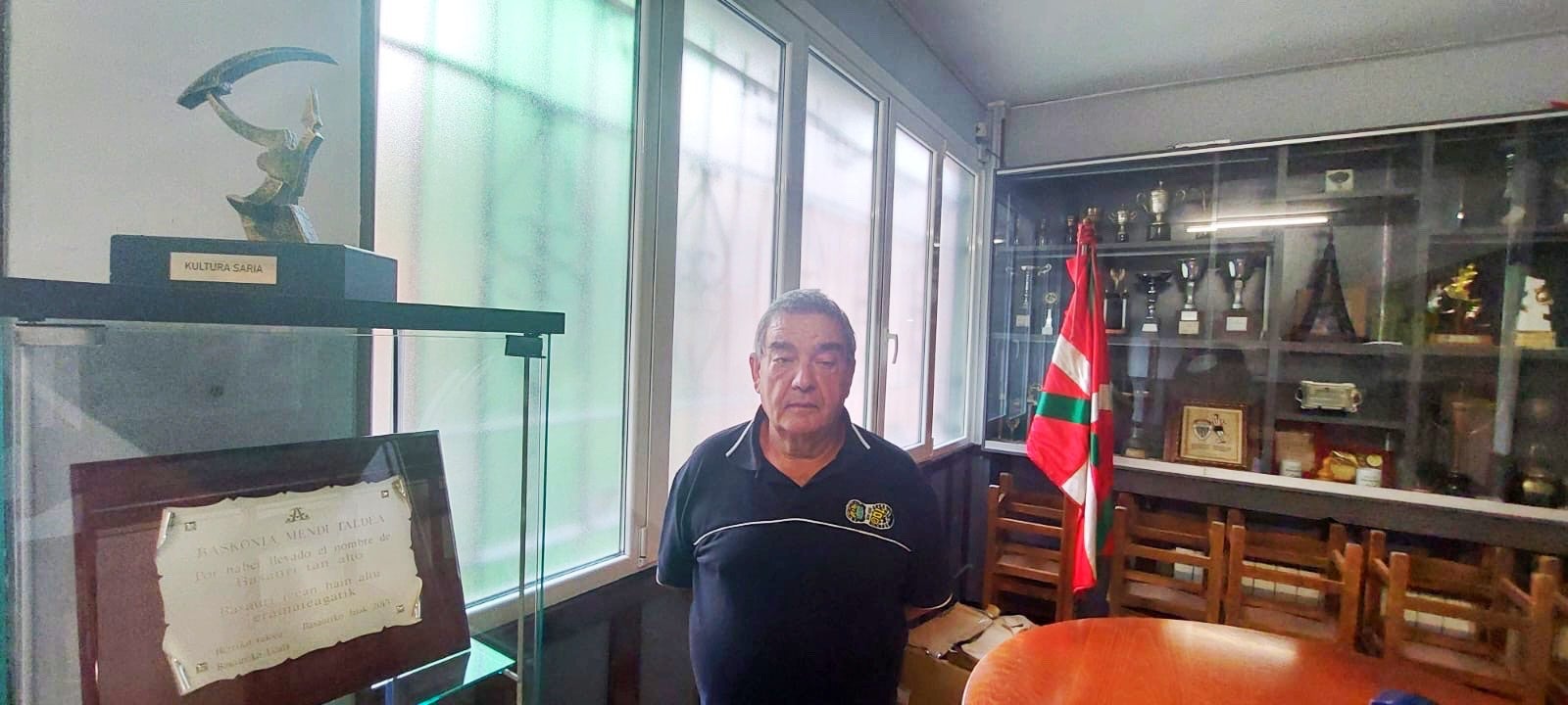 El presidente de Baskonia Mendi Taldea, Jesús Abrisqueta Murga, que llegó al club en 1978.