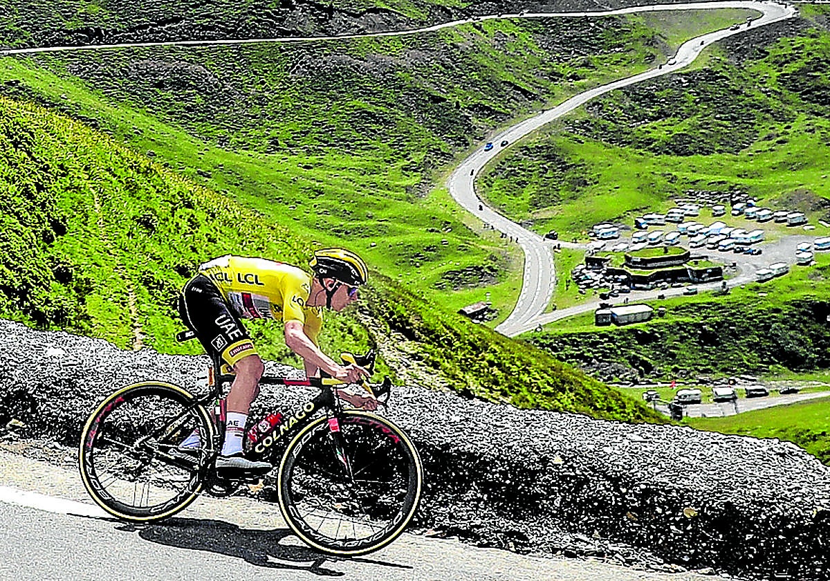 Las curvas de herradura distinguen la subida. Estos son sólo los 4 kilómetros finales.