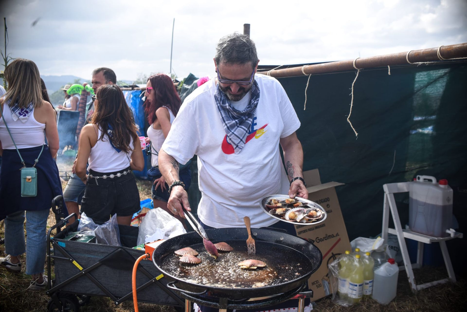 La imágenes del ambiente festivo en Aixerrota