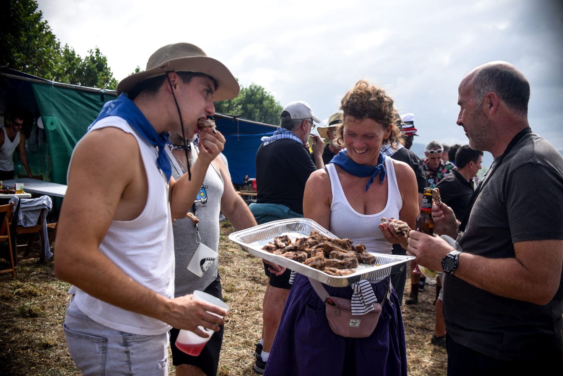 La imágenes del ambiente festivo en Aixerrota