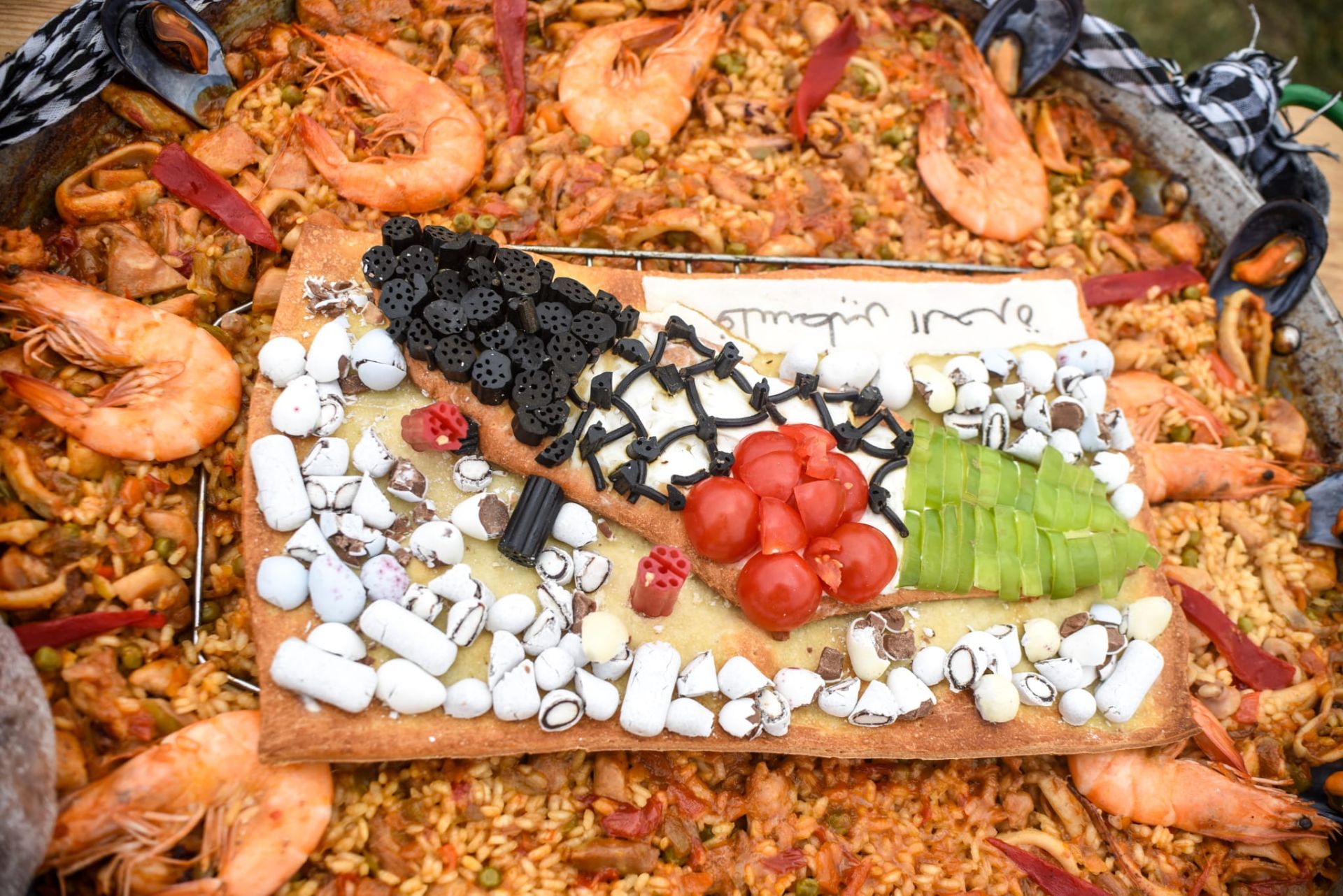 La imágenes del ambiente festivo en Aixerrota