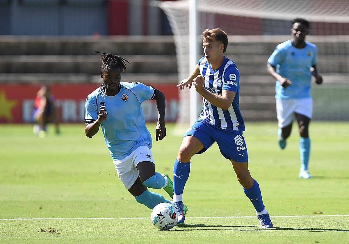 Pablo Ibáñez: «En pretemporada es más importante coger físico y confianza que el juego»