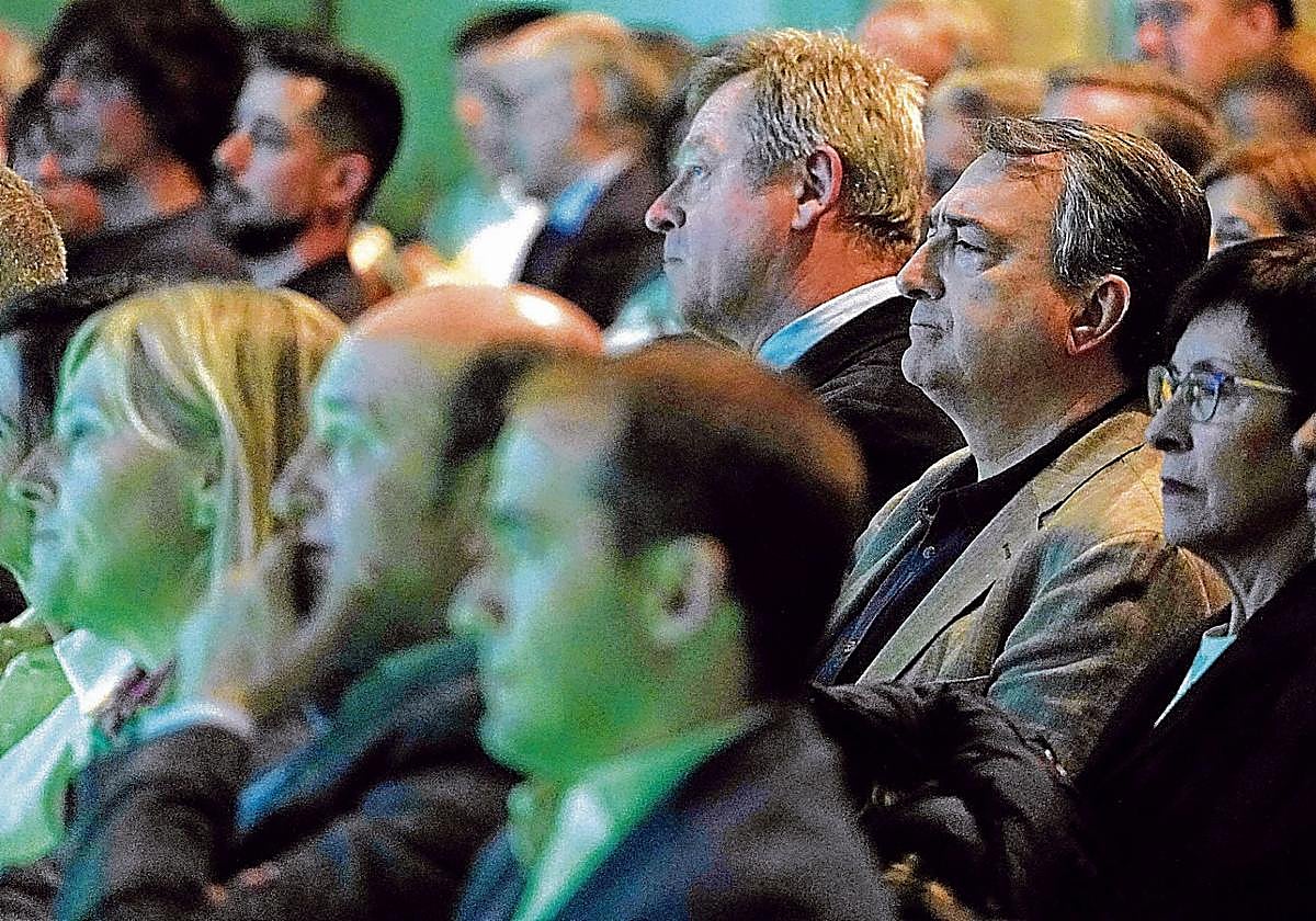 Esteban muestra su indignación: «¿Qué va a ser lo siguiente? Esta espiral tiene que terminar»