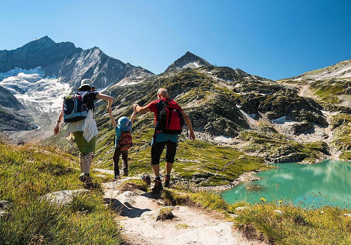 ¿Quieres desconectar de la rutina y disfrutar de la naturaleza? Te proponemos una salida familiar al monte