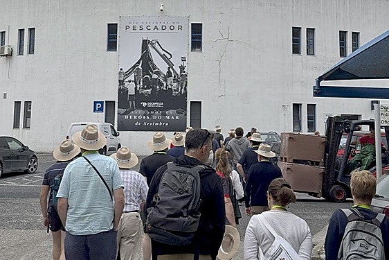 La delegación de Lea Artibai durante su visita Portugal.